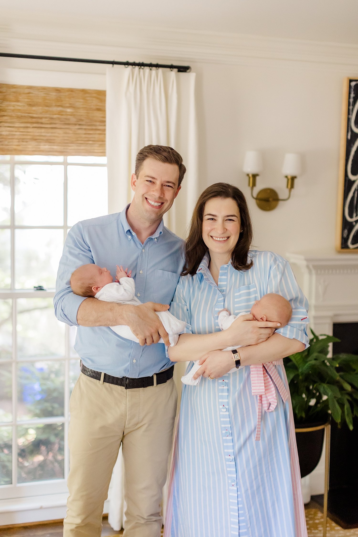 sarah-schmidt-photography-dc-newborn-photographer-washington-dc-twin-newborn-photography-natural-light_0012.jpg