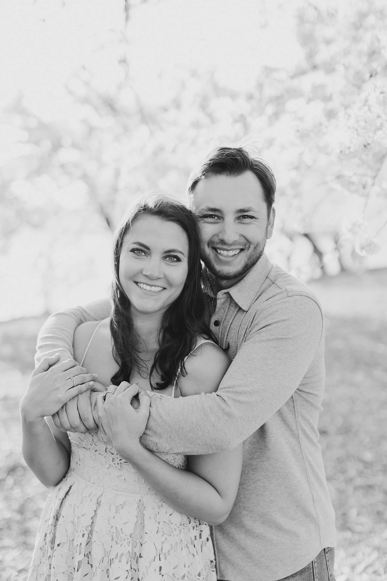 sarah-schmidt-photography-dc-wedding-photographer-tidal-basin-cherry-blossom-engagement-session_0035.jpg