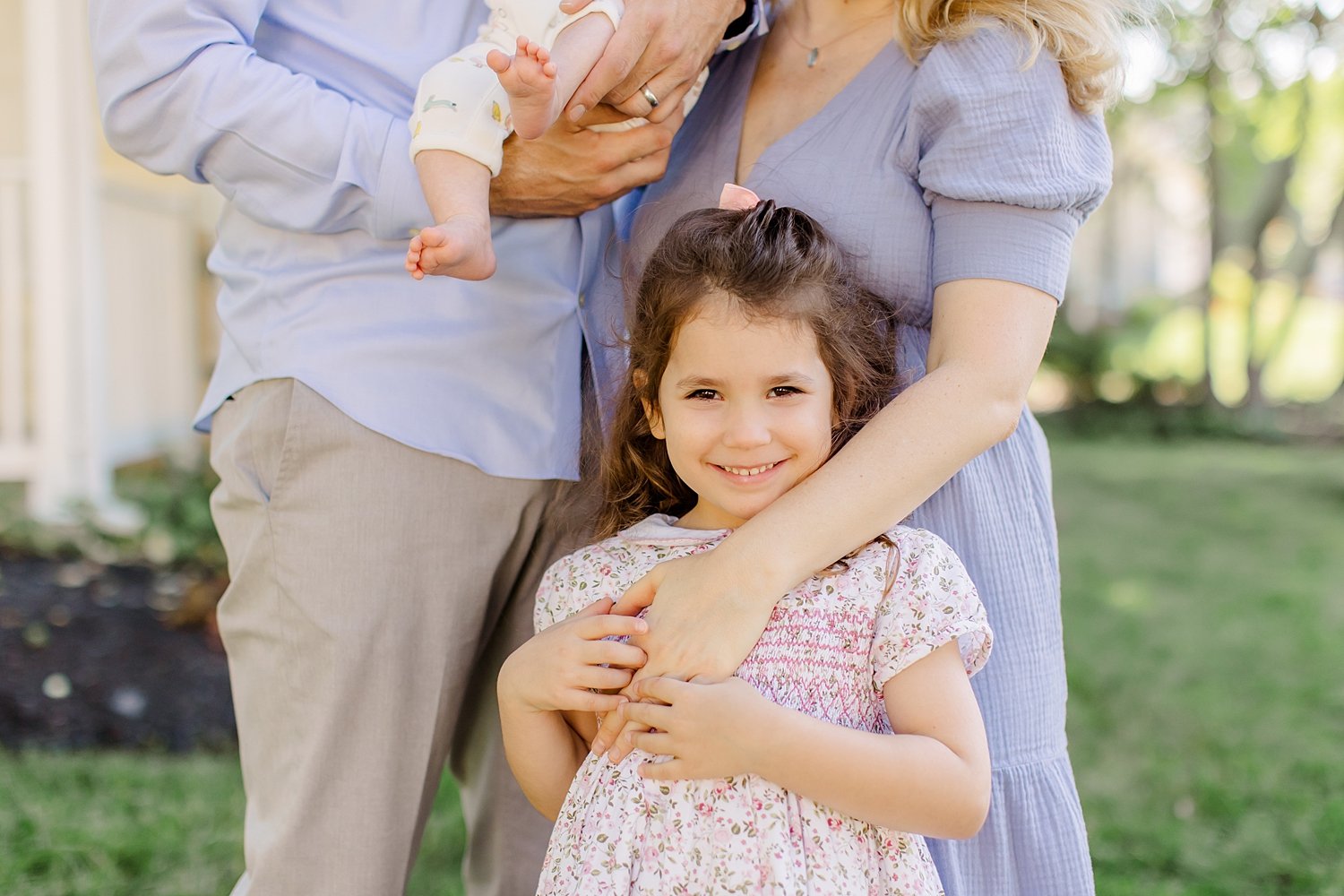 sarah-schmidt-photography-virginia-family-photographer-summer-in-home-family-session_0014.jpg