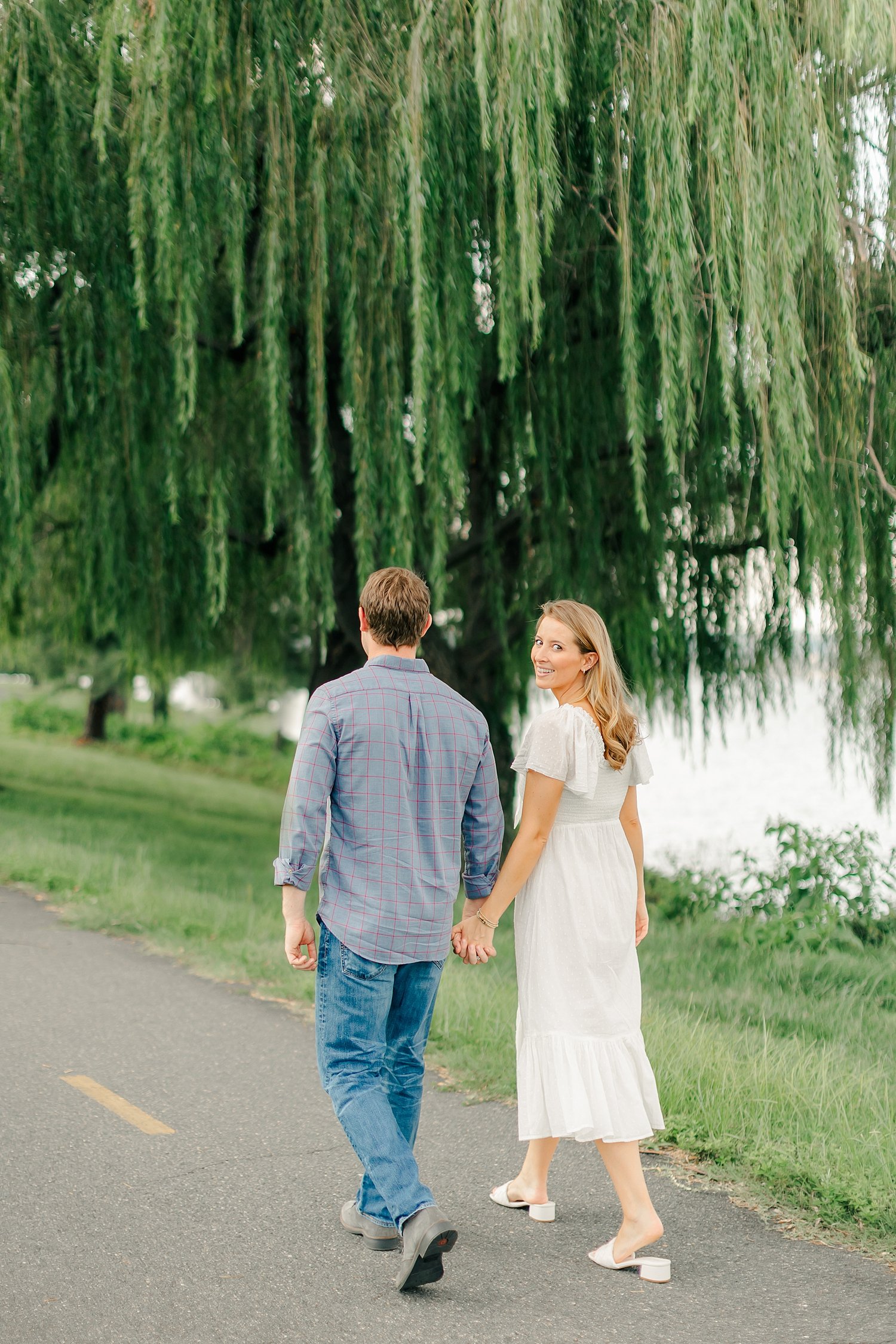 sarah-schmidt-photography-virginia-wedding-photographer-park-engagement-session_0009.jpg