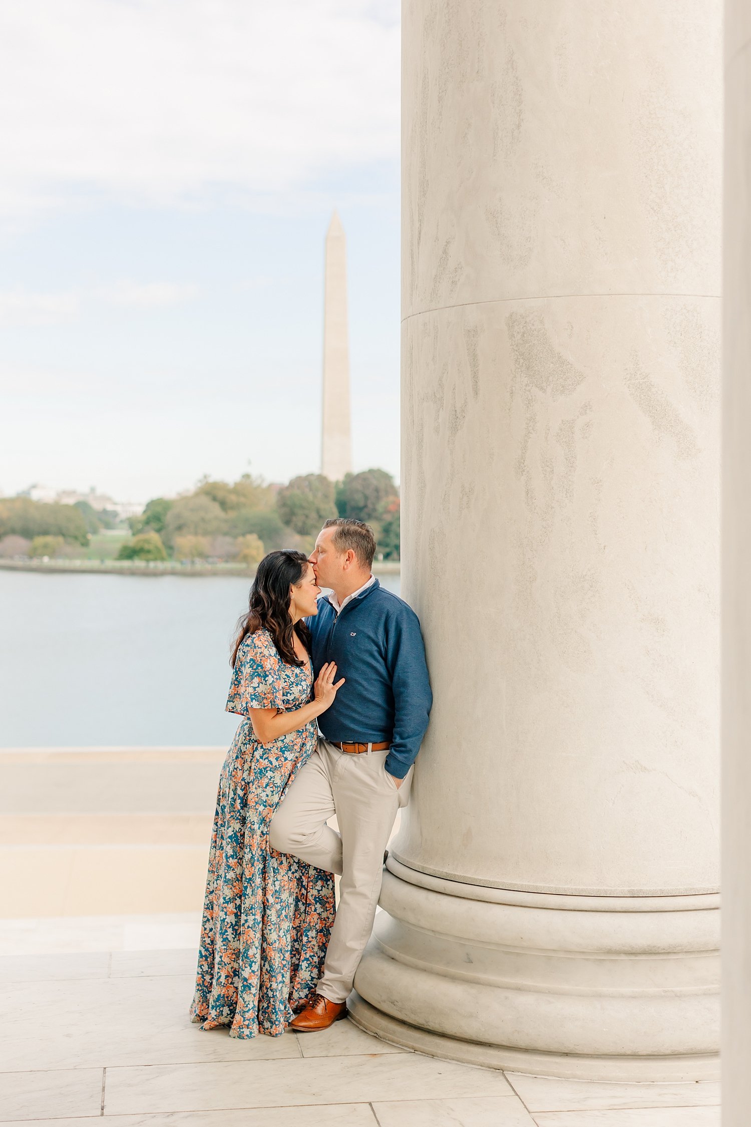 sarah-schmidt-photography-dc-family-photographer-fall-session-at-the-lincoln-memorial_0028.jpg