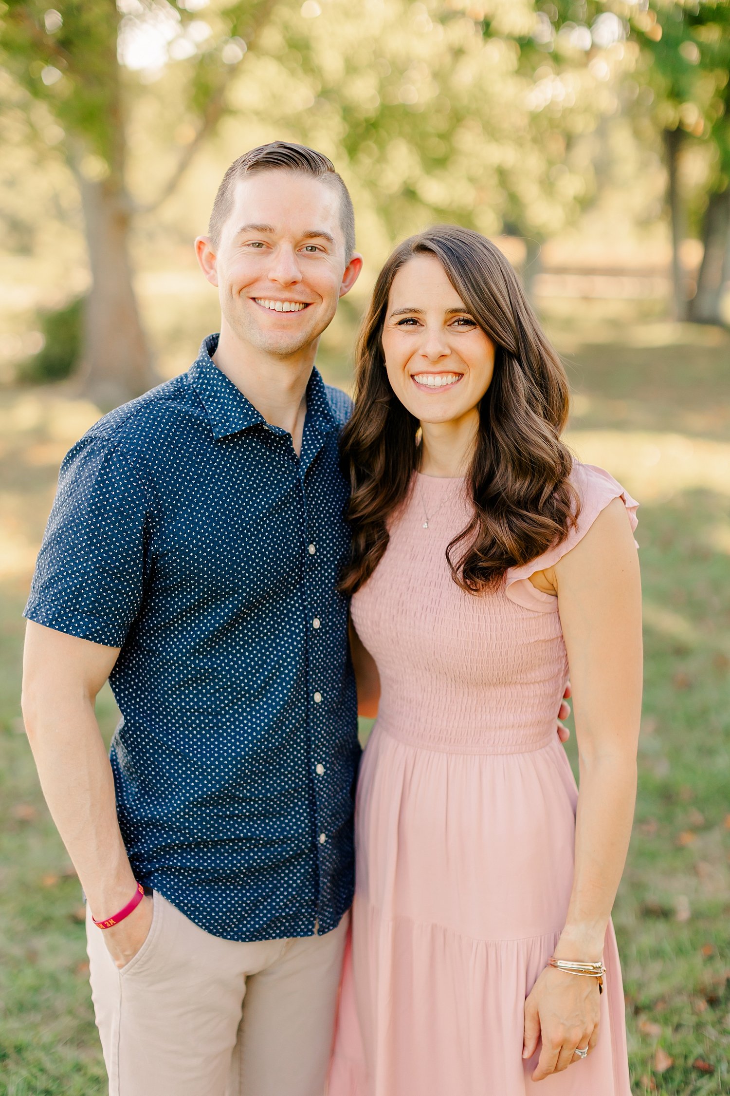 sarah-schmidt-photography-virginia-family-photographer-colorful-natural-light-family-session_0031.jpg