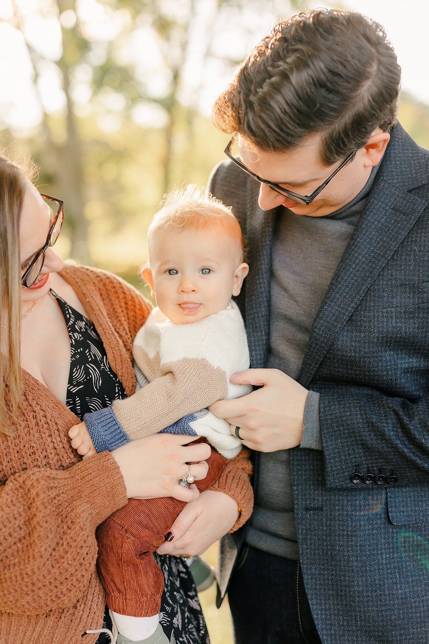 sarah-schmidt-photography-virginia-family-photographer-outdoor-golden-hour-fall-family-midi-session_0001.jpg