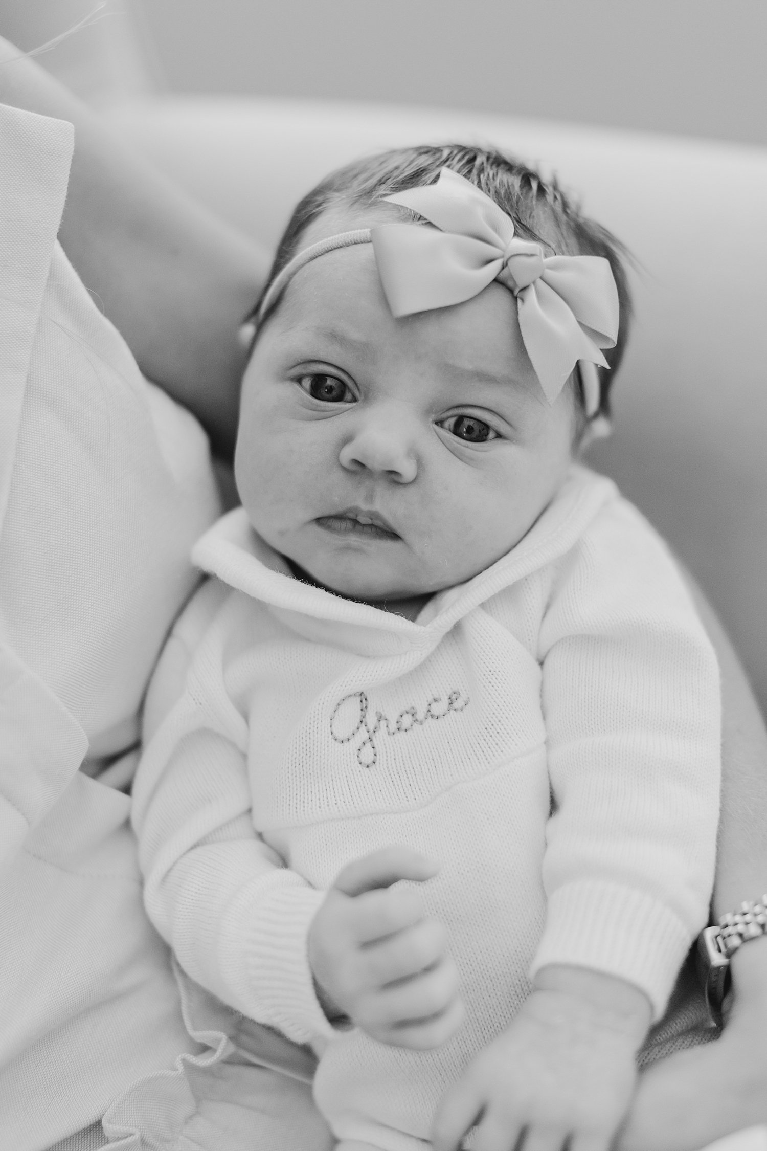 sarah-schmidt-photography-virginia-newborn-photographer-classic-preppy-in-home-newborn-lifestyle-session_0020.jpg