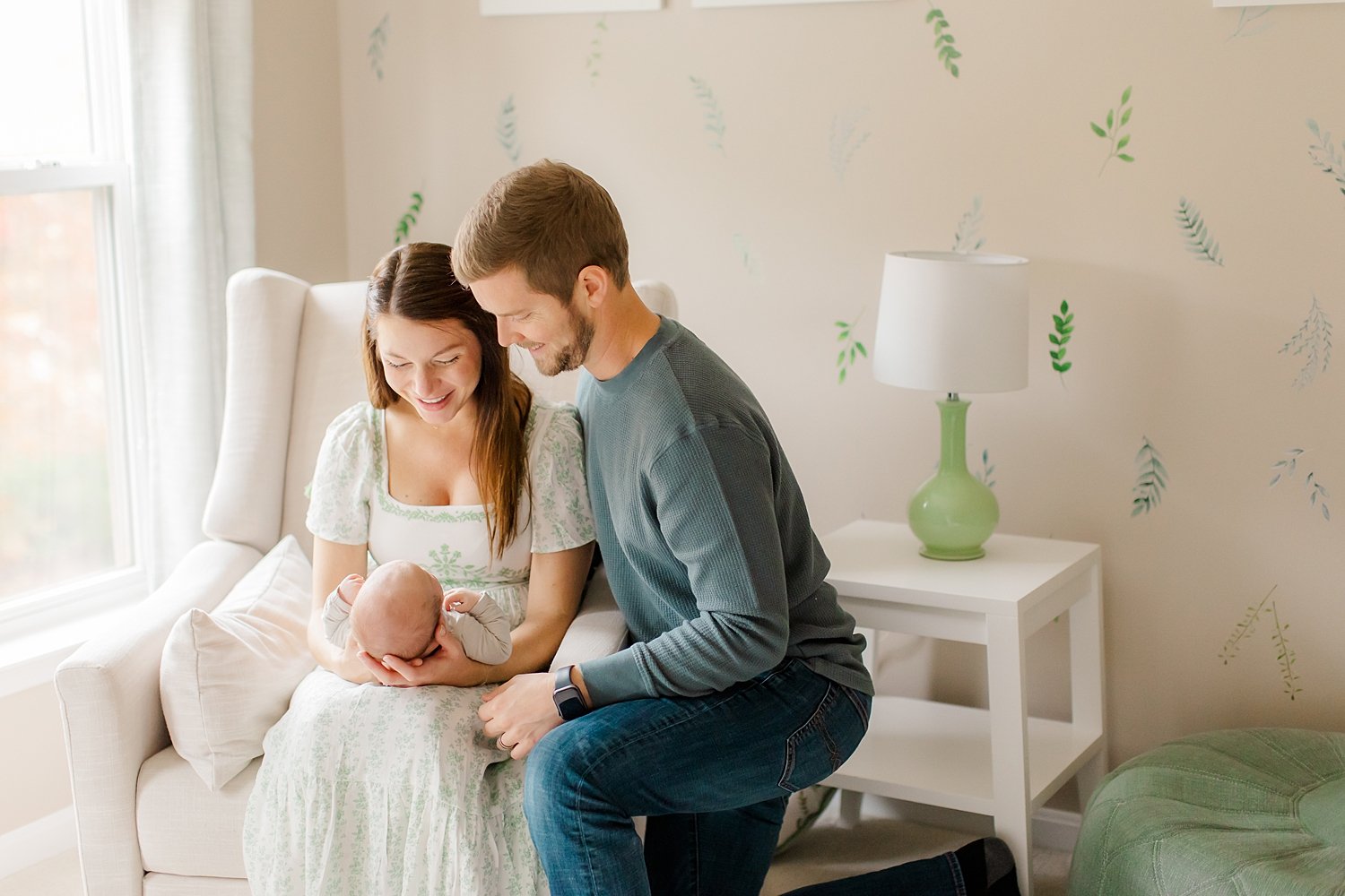 sarah-schmidt-photography-virginia-newborn-photographer-in-home-lifestyle-newborn-session-second-son-boys_0020.jpg