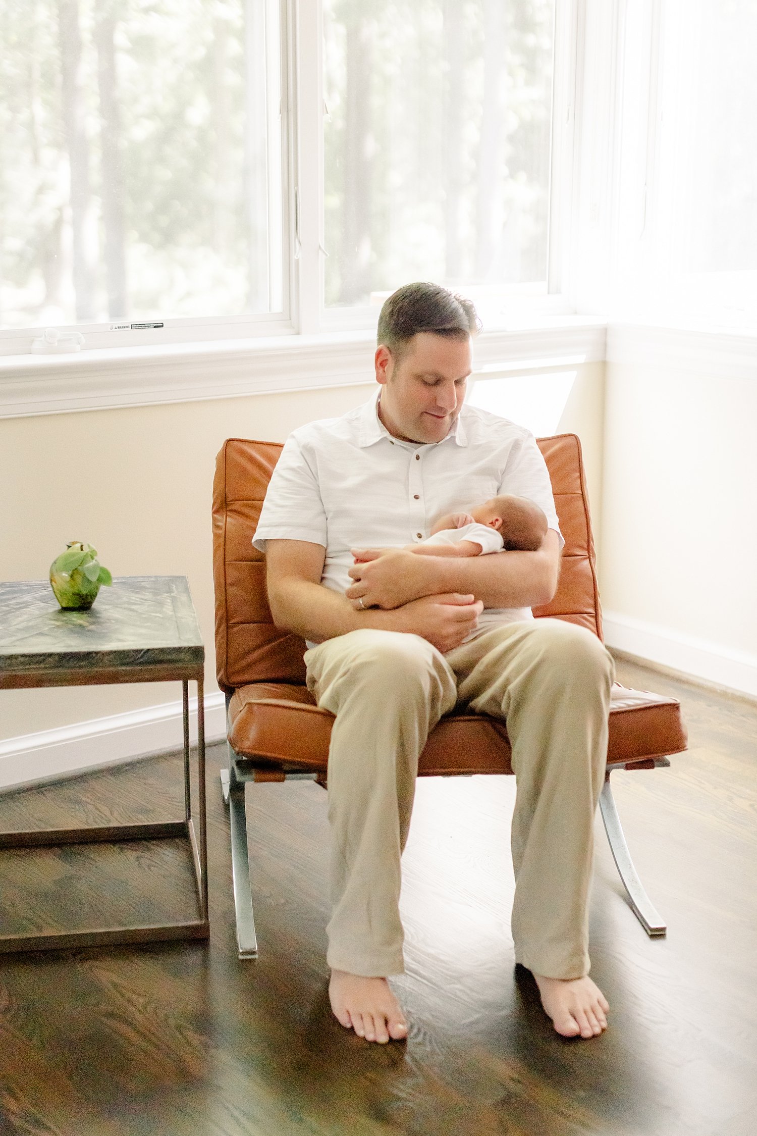 sarah-schmidt-photography-virginia-newborn-photographer-in-home-newborn-boy-session-with-siblings_0022.jpg