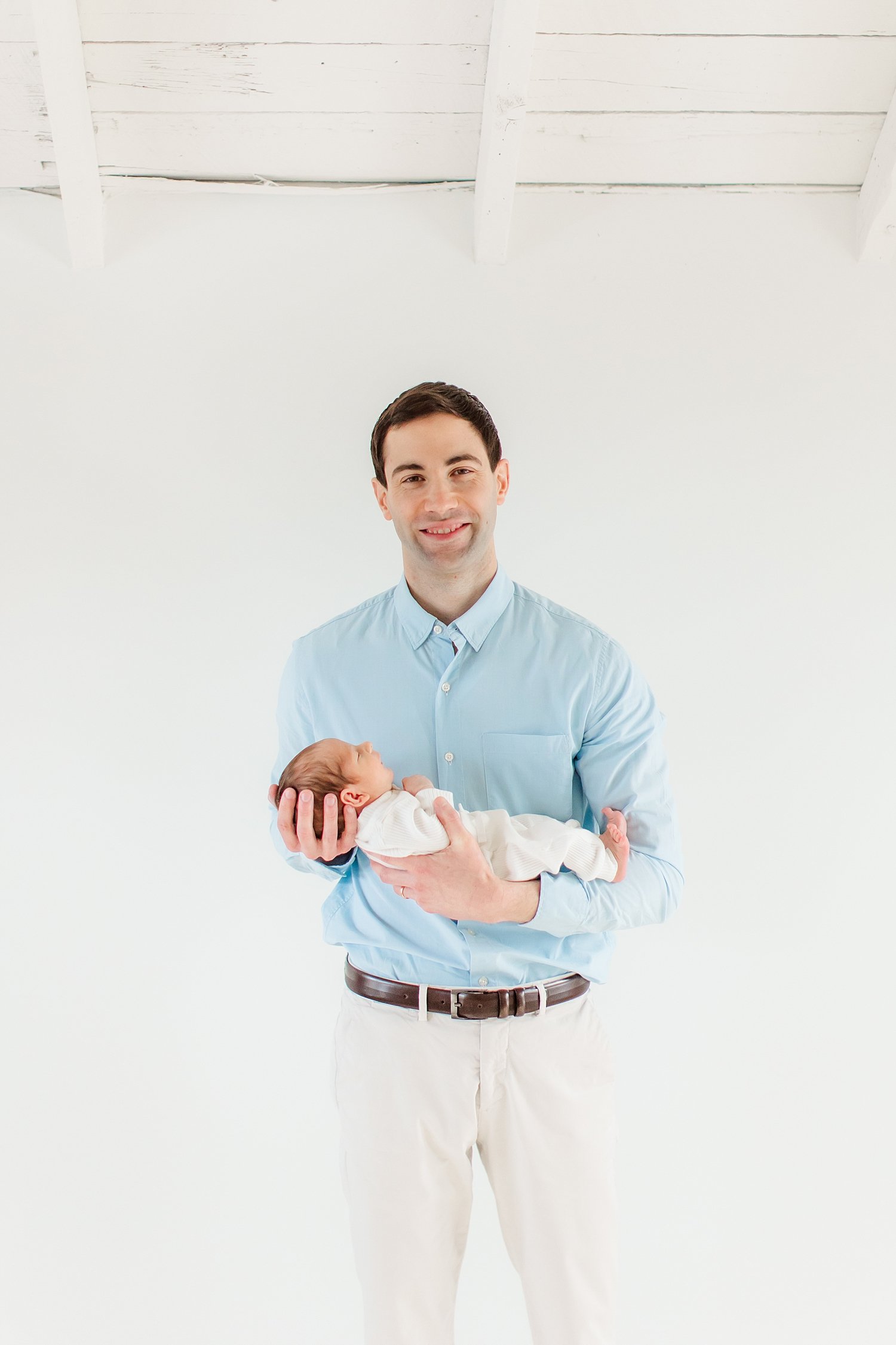 sarah-schmidt-photography-virginia-newborn-photographer-newborn-studio-session-natural-light_0040.jpg